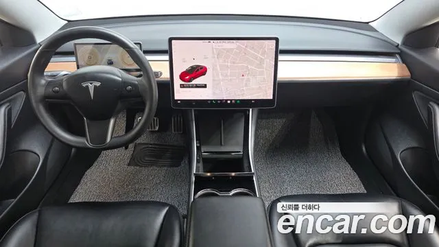 Tesla Model 3 2020 thumb 7