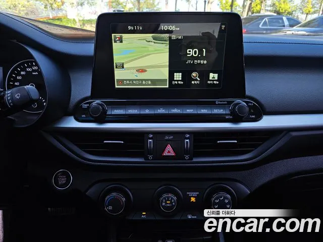 Kia K3 2018 thumb 10
