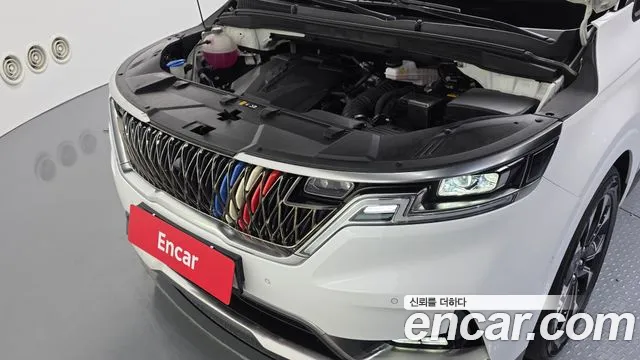 Kia Carnival 2022 thumb 6