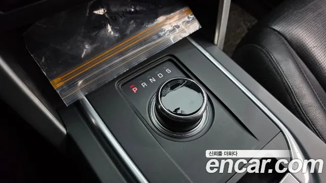 Land Rover Discovery Sport 2016 thumb 9