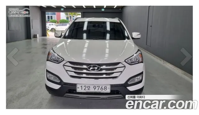 Hyundai Santa Fe 2013 thumb 3