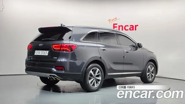 Kia Sorento 2017 thumb 2