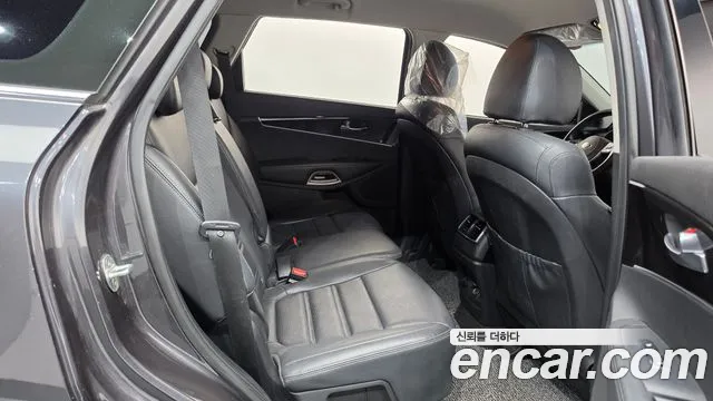 Kia Sorento 2017 thumb 11