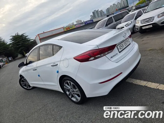 Hyundai Avante 2015 thumb 2