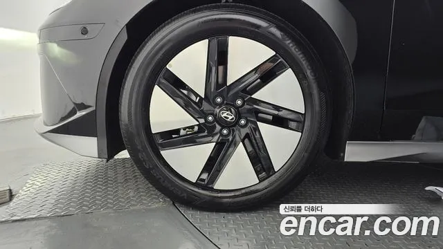Hyundai IONIQ 6 2024 thumb 5