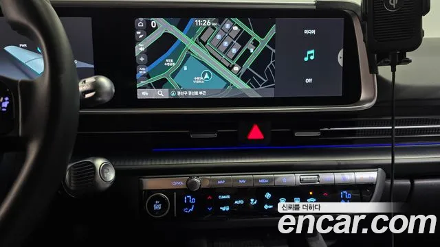 Hyundai IONIQ 6 2024 thumb 12