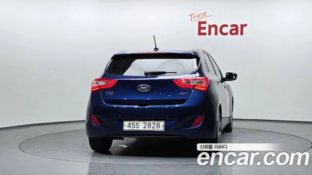 Hyundai i30 2012 thumb 4
