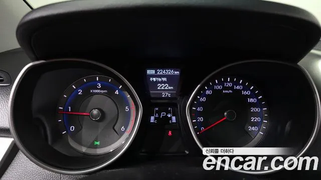 Hyundai i30 2012 thumb 8