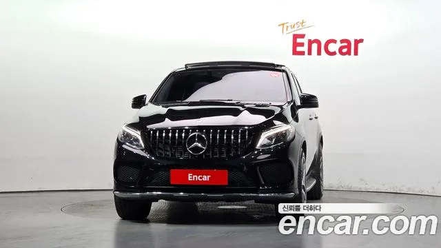 Mercedes-Benz GLE 2017 thumb 3