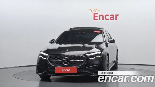 Mercedes-Benz E-Класс 2024 thumb 2