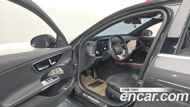 Mercedes-Benz E-Класс 2024 thumb 9