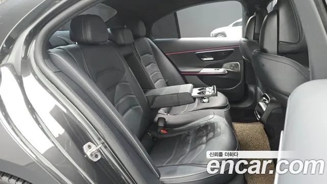 Mercedes-Benz E-Класс 2024 thumb 10