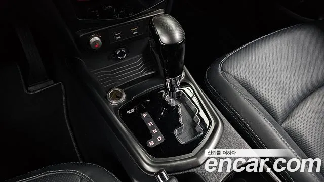 KG_Mobility_Ssangyong TIBOLI 2017 thumb 8