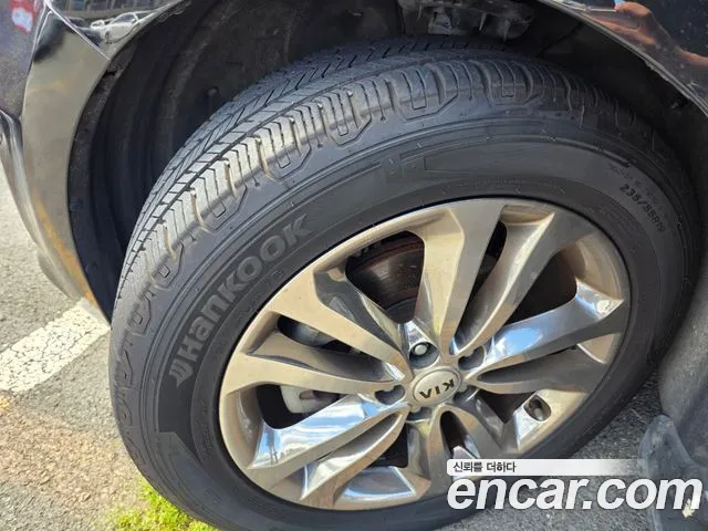 Kia Carnival 2016 thumb 5