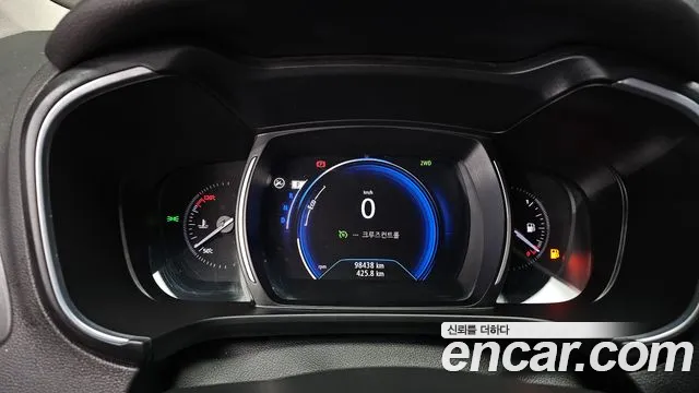 Renault-KoreaSamsung Koleos 2016 thumb 8