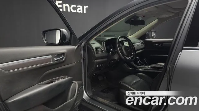 Renault-KoreaSamsung Koleos 2016 thumb 10