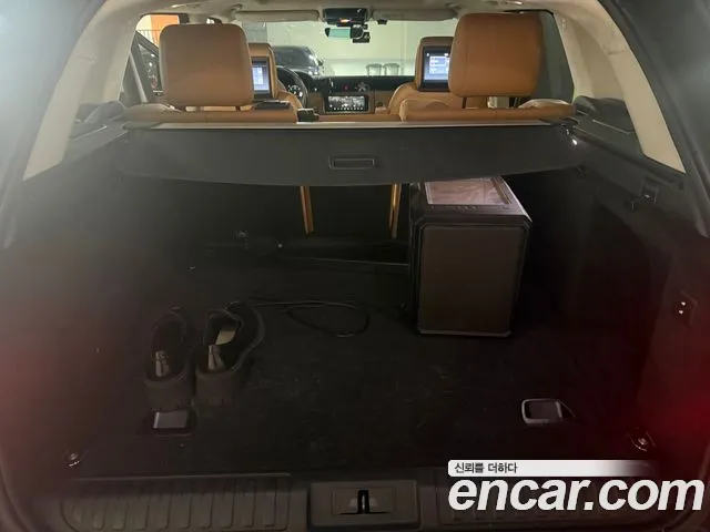 Land Rover Range Rover Sport 2018 thumb 6