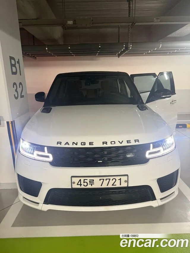 Land Rover Range Rover Sport 2018 thumb 10