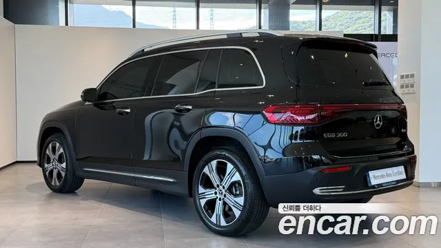 Mercedes-Benz EQB 2026 thumb 3