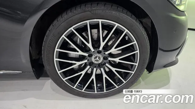 Mercedes-Benz S-Класс 2025 thumb 5