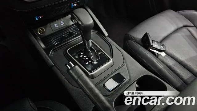KG_Mobility_Ssangyong Rexton 2023 thumb 9