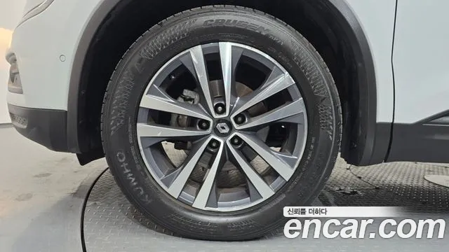 Renault-KoreaSamsung Koleos 2018 thumb 4