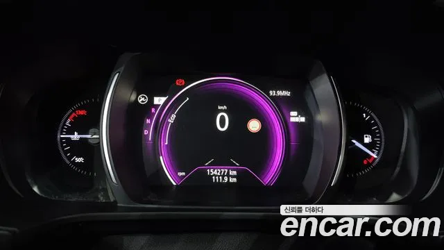 Renault-KoreaSamsung Koleos 2018 thumb 7