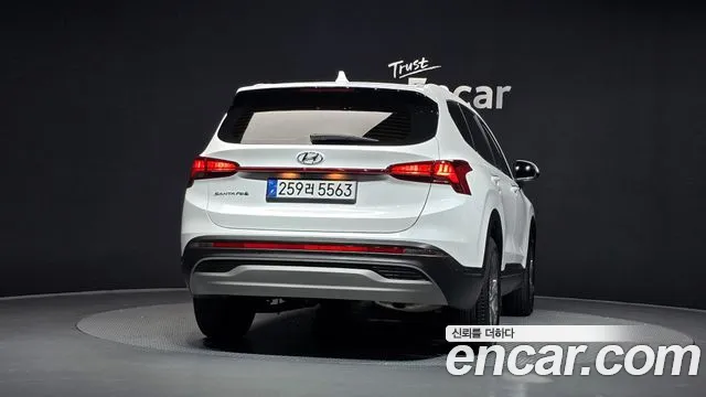 Hyundai Santa Fe 2021 thumb 4