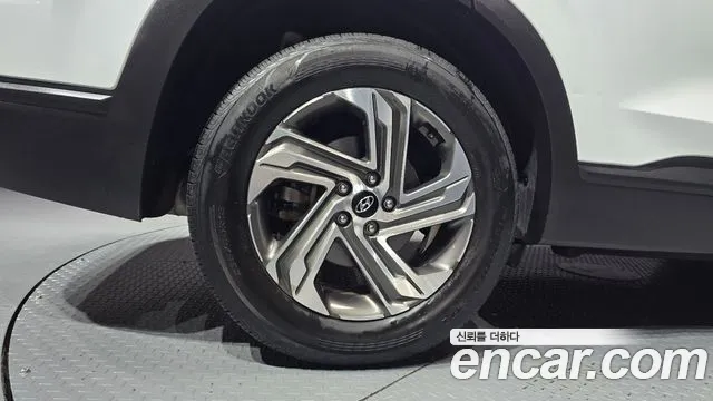 Hyundai Santa Fe 2021 thumb 5