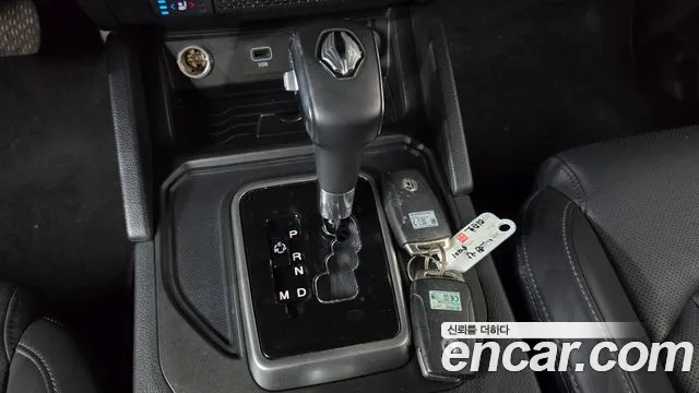 KG_Mobility_Ssangyong Rexton 2019 thumb 9