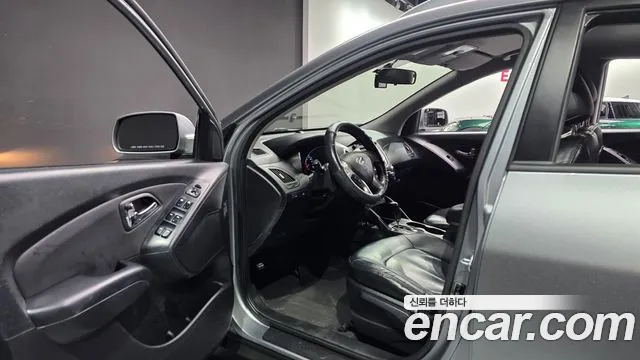 Hyundai Tucson 2010 thumb 10