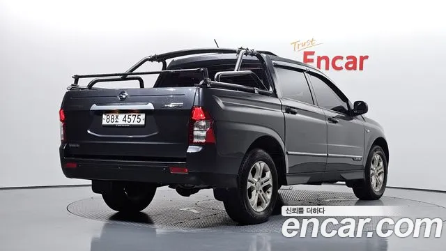 KG_Mobility_Ssangyong KORANDO 2014 thumb 2
