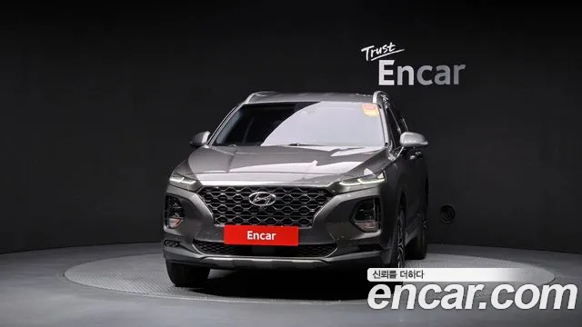 Hyundai Santa Fe 2018 thumb 3
