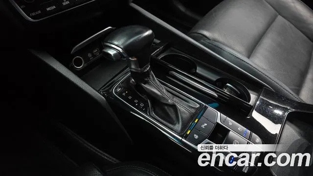 Kia K7 2016 thumb 9