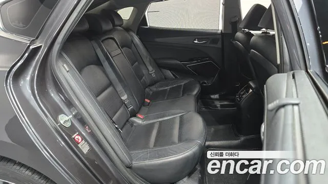 Kia K7 2016 thumb 11