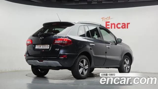 Renault-KoreaSamsung QM5 2014 thumb 2