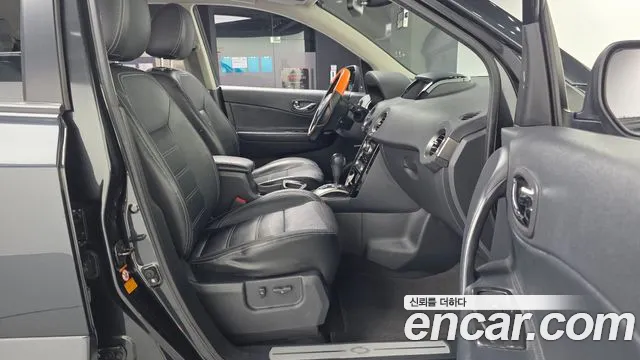 Renault-KoreaSamsung QM5 2014 thumb 11
