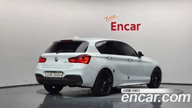 BMW 1-Series 2018 thumb 2