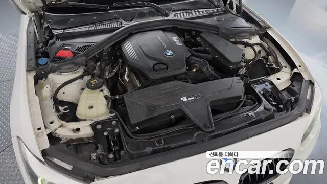 BMW 1-Series 2018 thumb 6