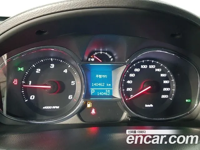 ChevroletGMDaewoo Captiva 2015 thumb 6