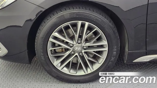 Hyundai Grandeur 2019 thumb 5