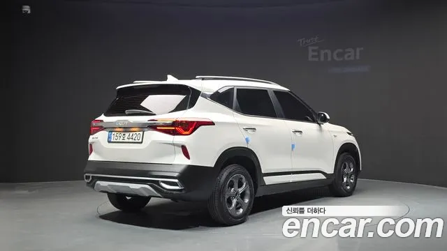 Kia Seltos 2022 thumb 2