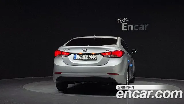 Hyundai Avante 2015 thumb 4