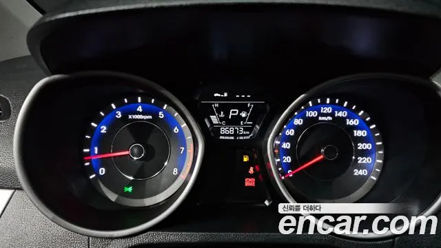 Hyundai Avante 2015 thumb 8