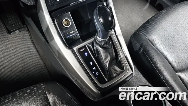 Hyundai Avante 2015 thumb 9