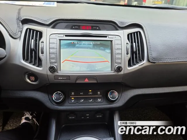 Kia Sportage 2015 thumb 9