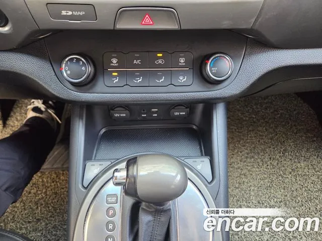 Kia Sportage 2015 thumb 10