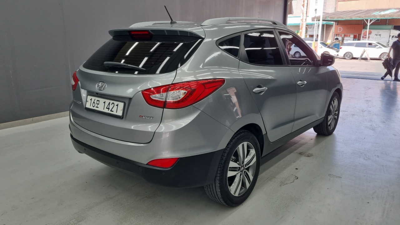 Hyundai Tucson 2013 thumb 2