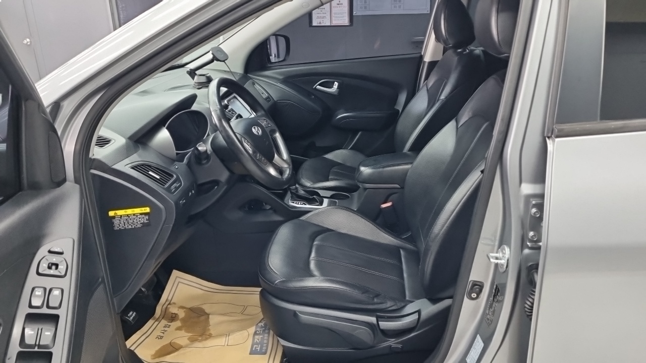 Hyundai Tucson 2013 thumb 10