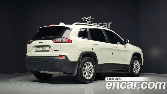 Jeep Cherokee 2018 thumb 2